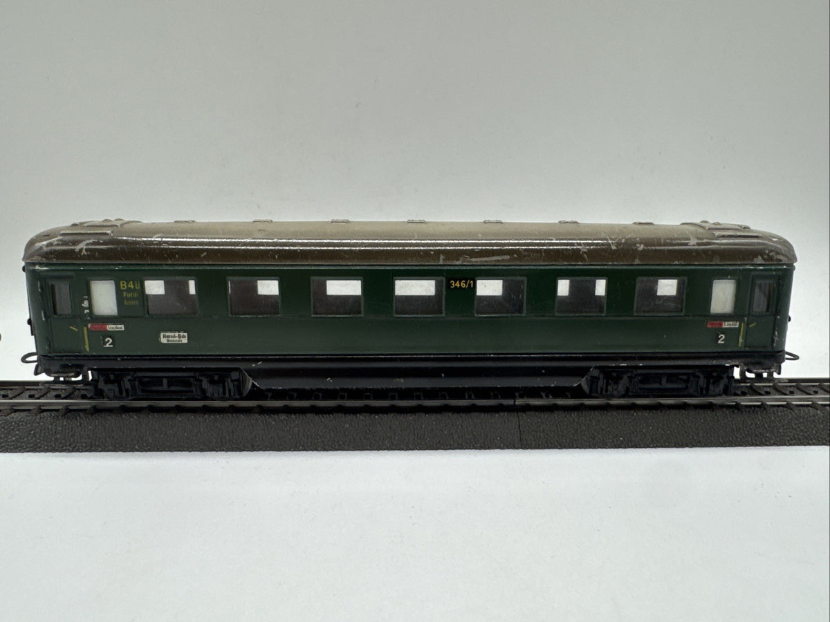 Märklin H0 346/1 B4ü Schürzenwagen 2. Klasse – Blech – Gussdrehgestelle – #683