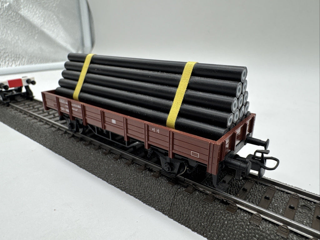 Märklin H0 4423 - Niederbordwagen - Mit Ladung #401