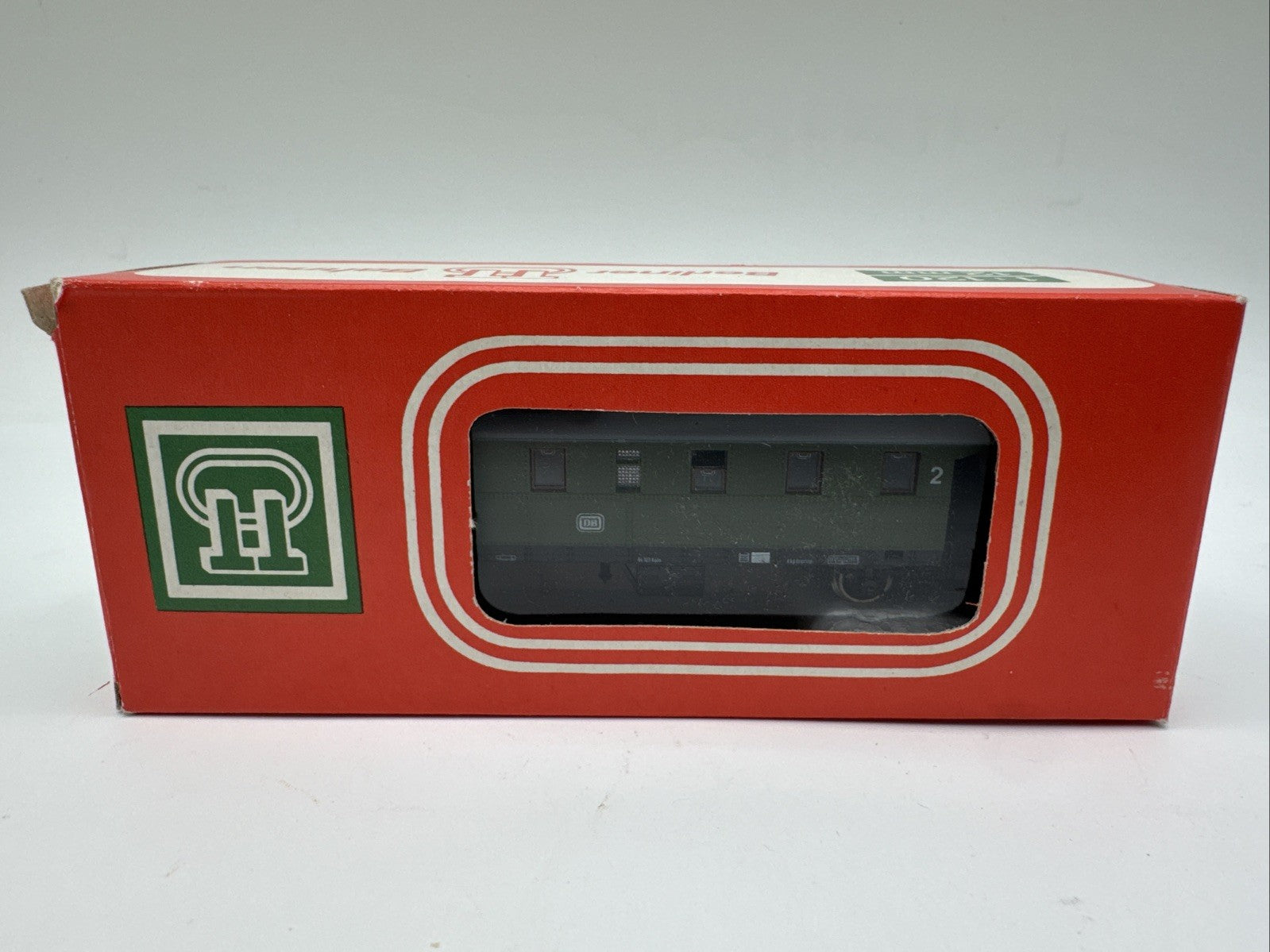 Zwei 2achs Personenwagen Bie 30 der DB, 2. Klasse, Epoche 3, grün 13216  OVP