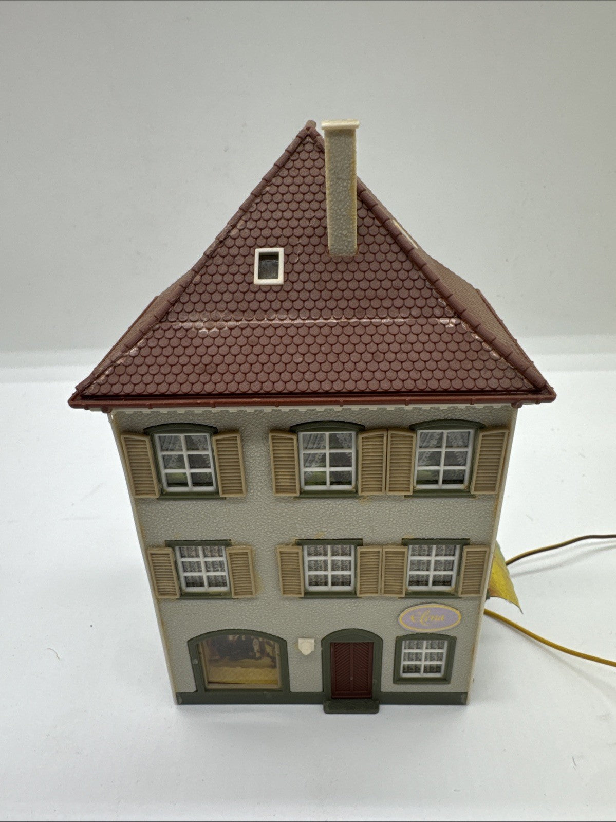 H0 Haus Gebaut Beleuchtet