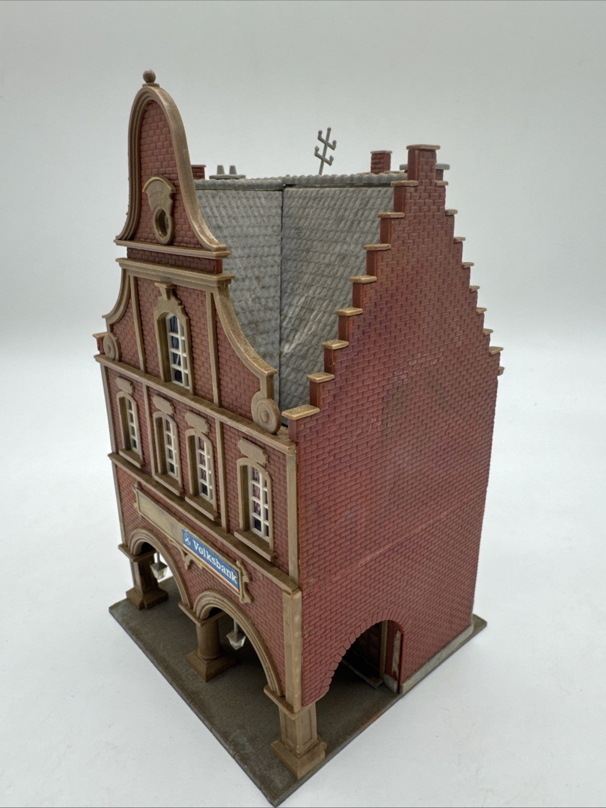 Kibri 38375 Bürgerhaus / Arkadencafe, H0 #332