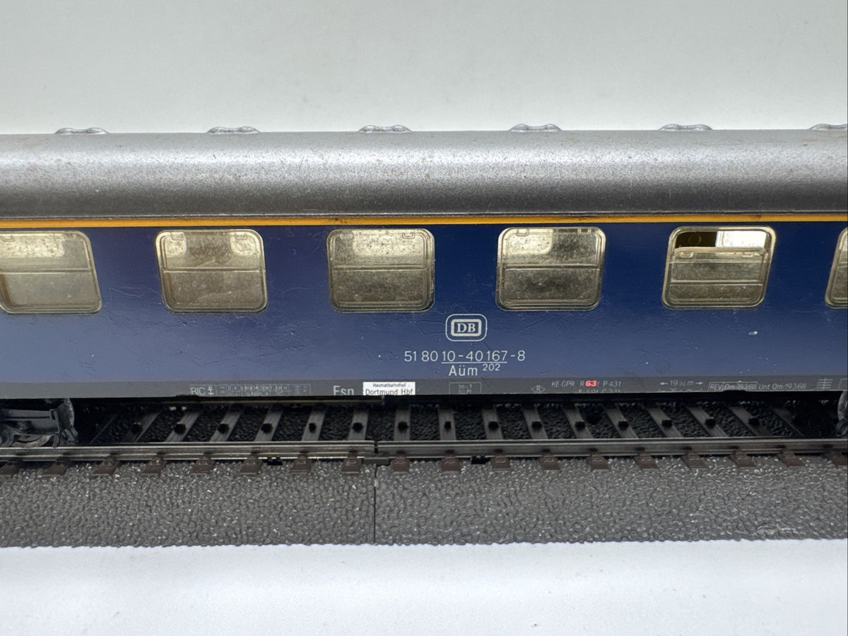 Märklin Personenwagen Beleuchtet 51 80 10-40 167-8 1Klasse Aüm 202 #547