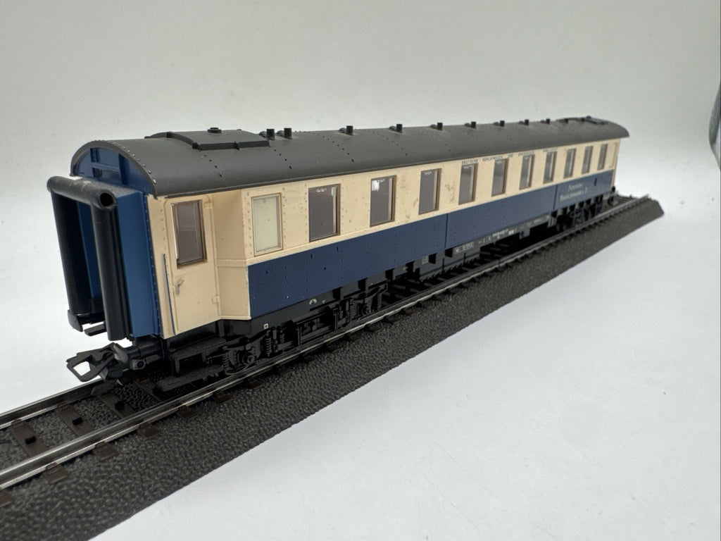Märklin H0 AC 42752-1 Gesellschaftswagen WGy aus Set / NEM / BEM