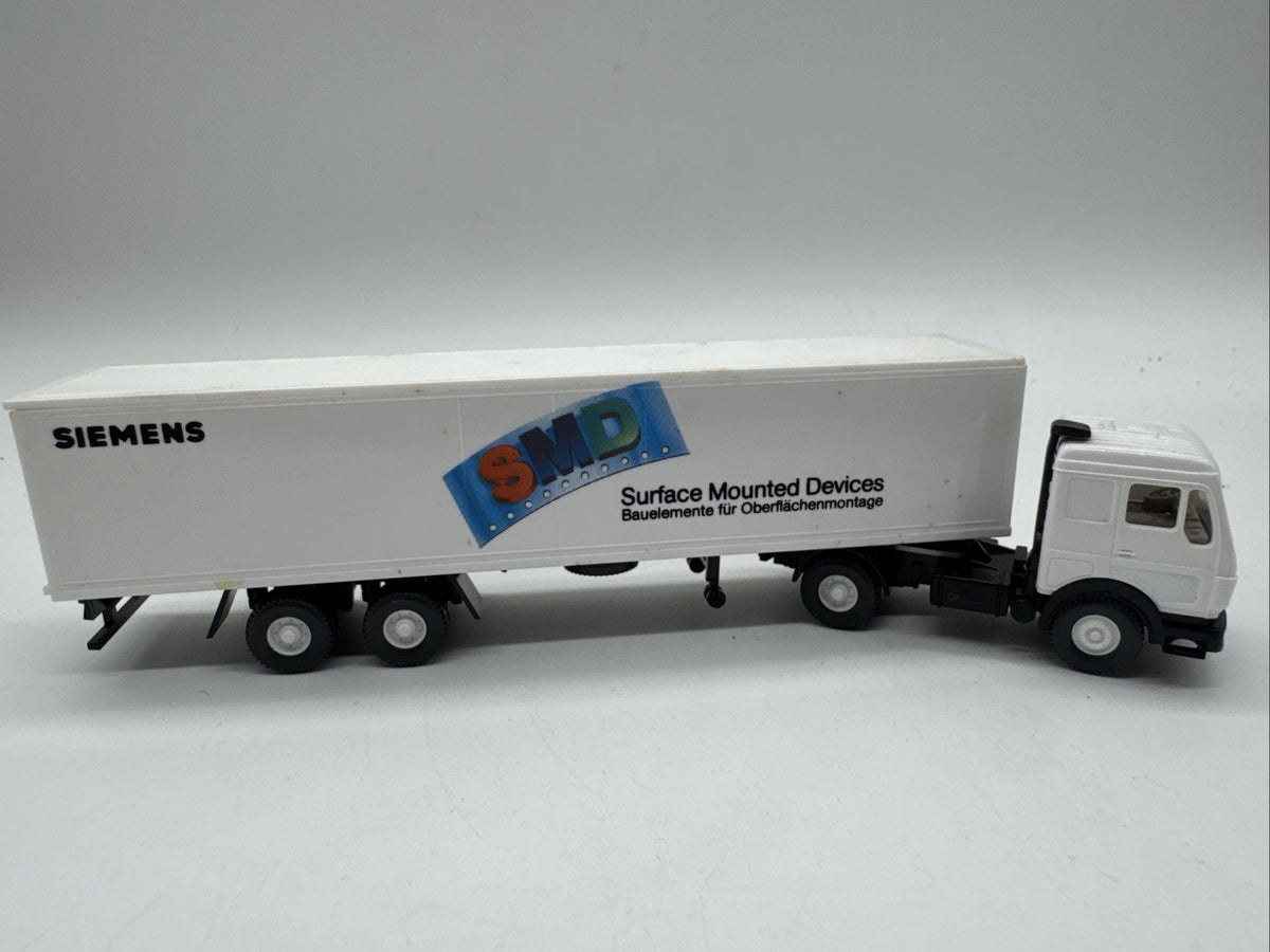1:87 (H0)  Wiking 542/12 Mercedes-Benz 1644 S Koffer-Sattelzug  / Siemens #630
