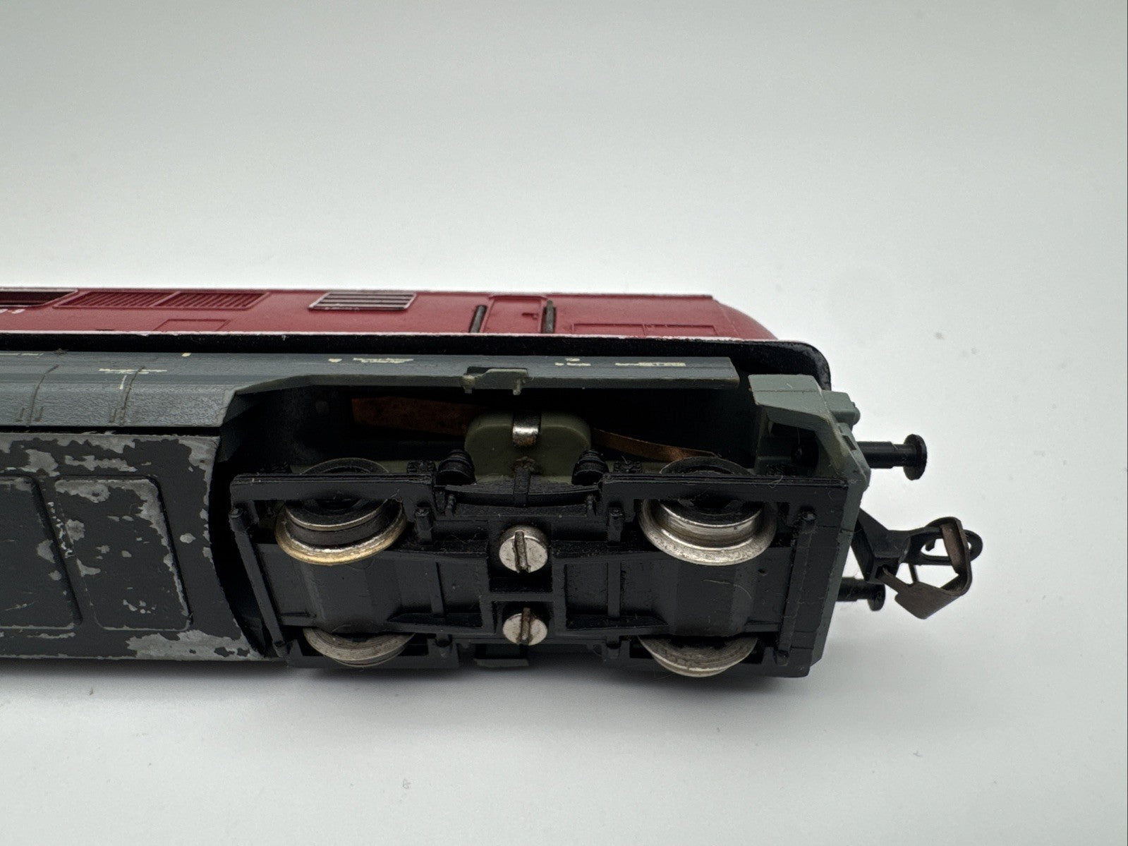Spur TT, Diesellok der DB 221 139-9 In OVP