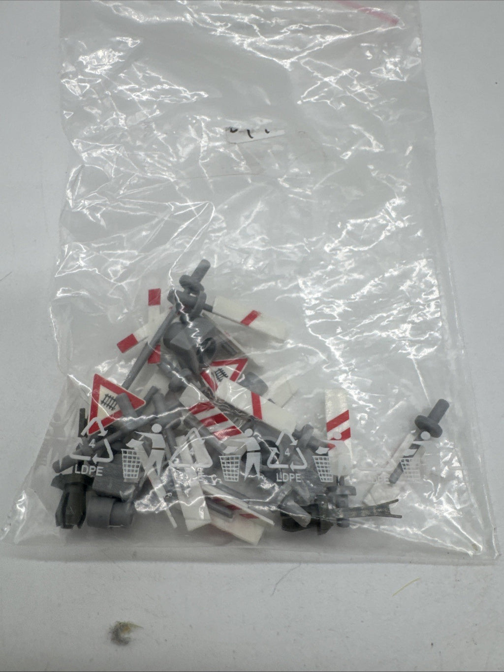 Viessmann H0 5100 Bahnschranke, vollautomatisch
