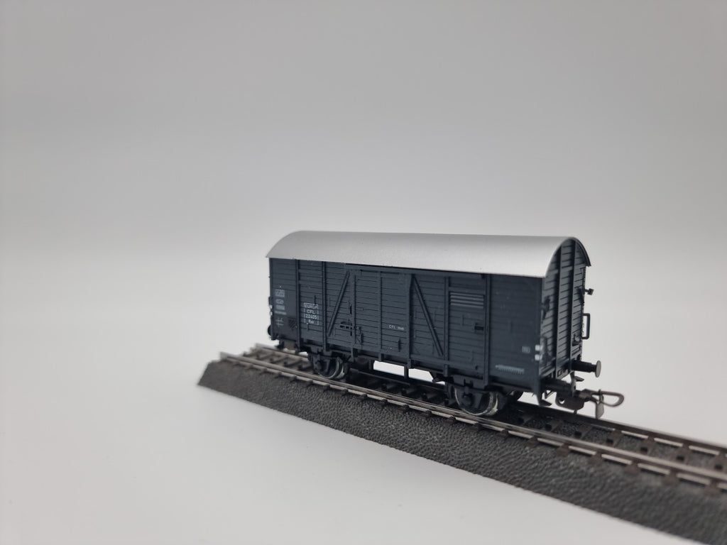 Piko 5/6437/014 - H0 - CFL - ged. Güterwagen -