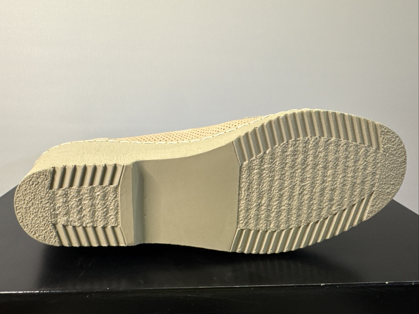Ara Pumps Gr. 4 Beige Leder Absatzschuh