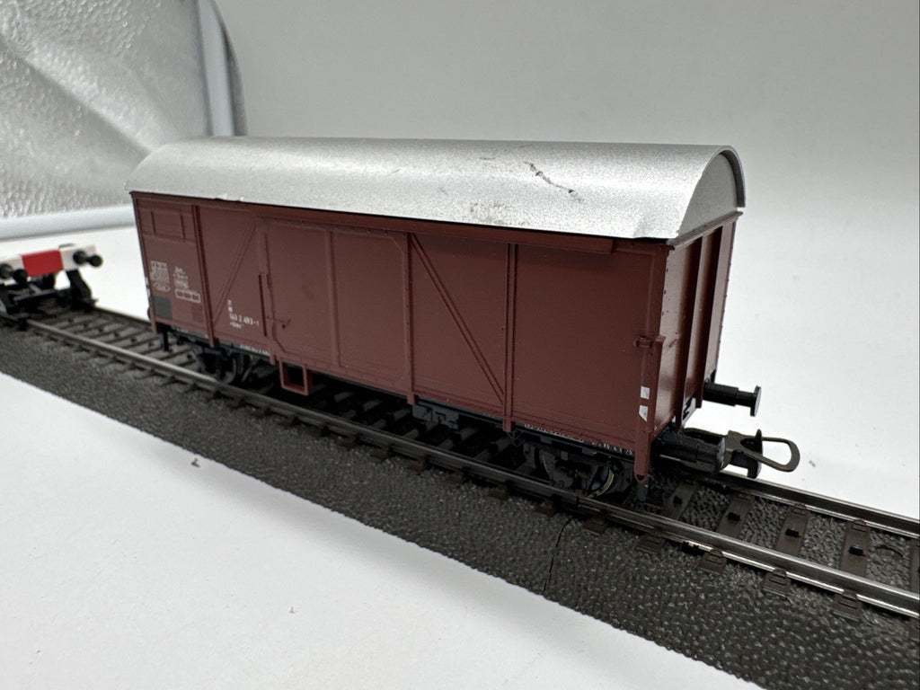 Spur H0 Geschlossener Güterwagen 143 2 493-1 ohne VP #585
