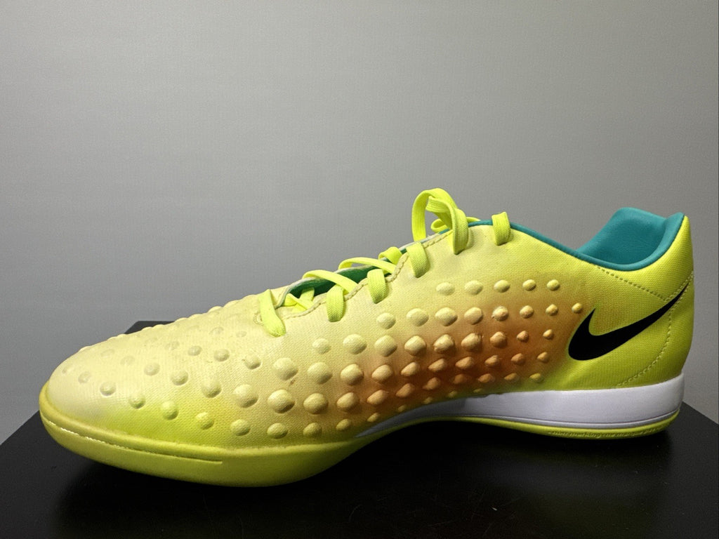 Nike Magistax Fußballschuh Gr. 47 Indoor Onda II IC 