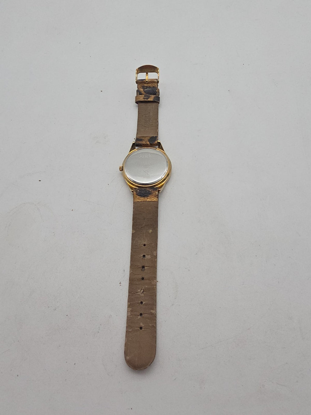 YSTRDY Damen-Uhr (Leo-Design)