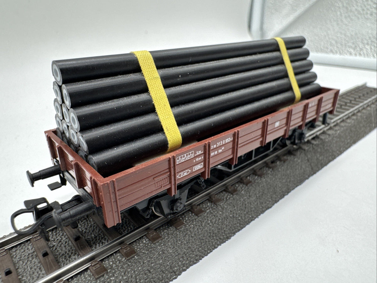 Märklin H0 4423 - Niederbordwagen - Mit Ladung #401