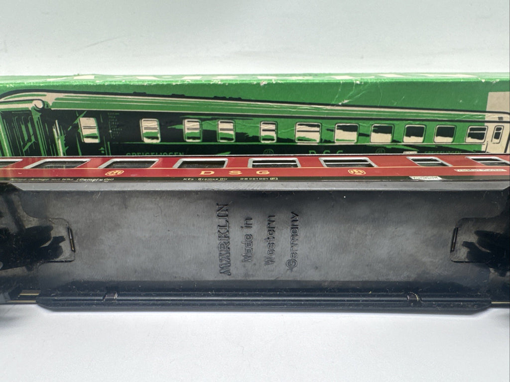 Märklin - H0 - 4024 - Speisewagen der DB rot - OVP