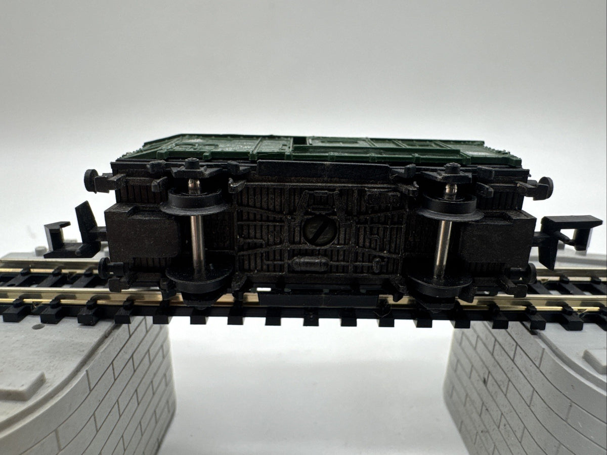 Arnold N 0449 4490 Güterwagen Gepäckwagen Packwagen 123 697 Essen grün #652