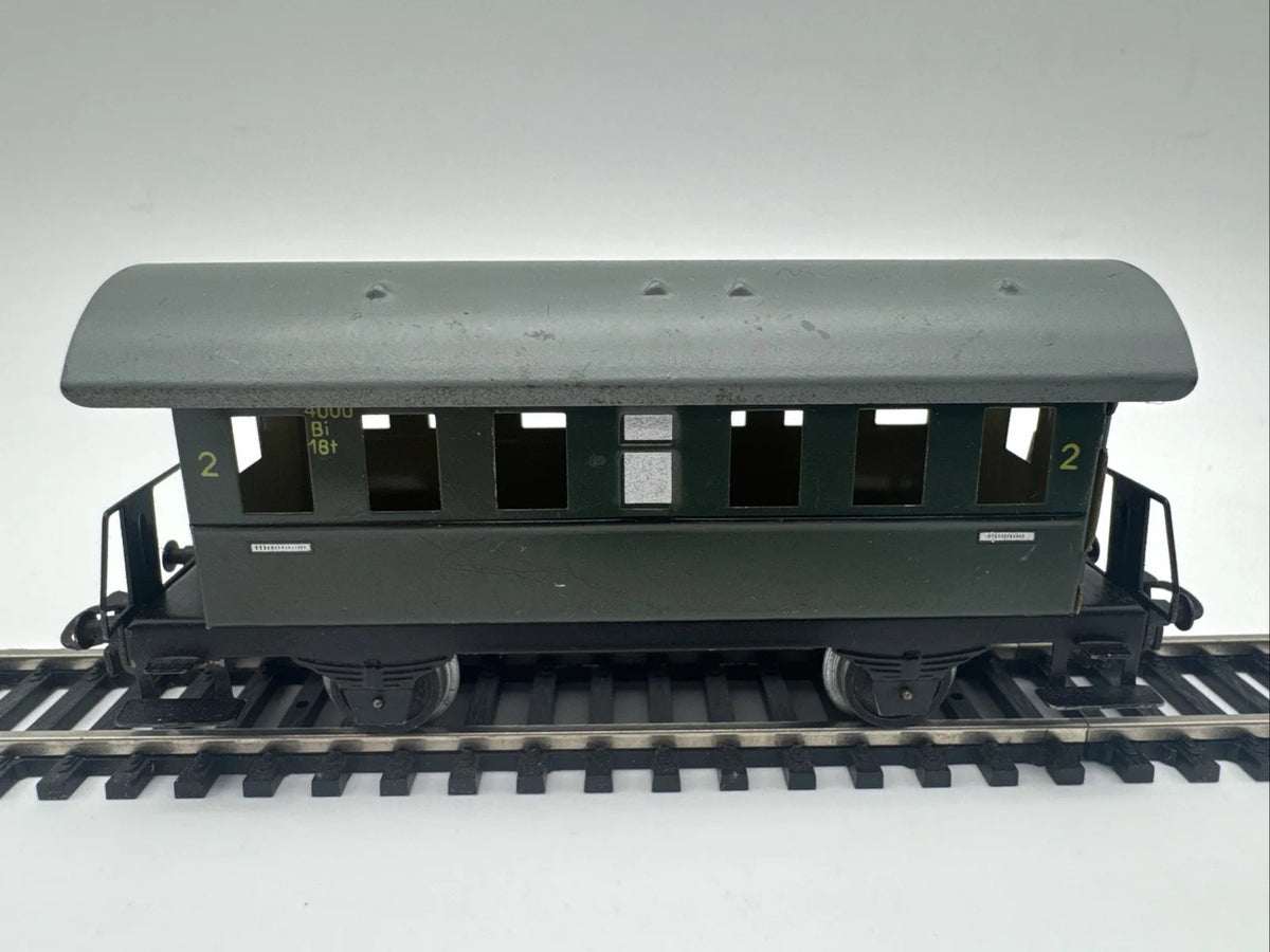 Märklin H0 4000 Personenwagen Donnerbüchse Bi 2. Klasse grün / Blech