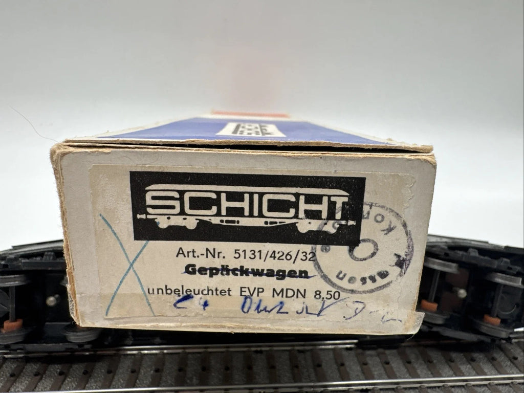 Schicht H0 Gepäckwagen DR 621-038