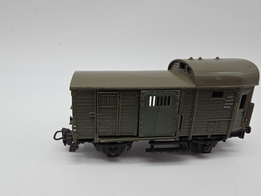  Spur H0 2Achs Packwagen  Modellbahn Zubehör Guter Zustand