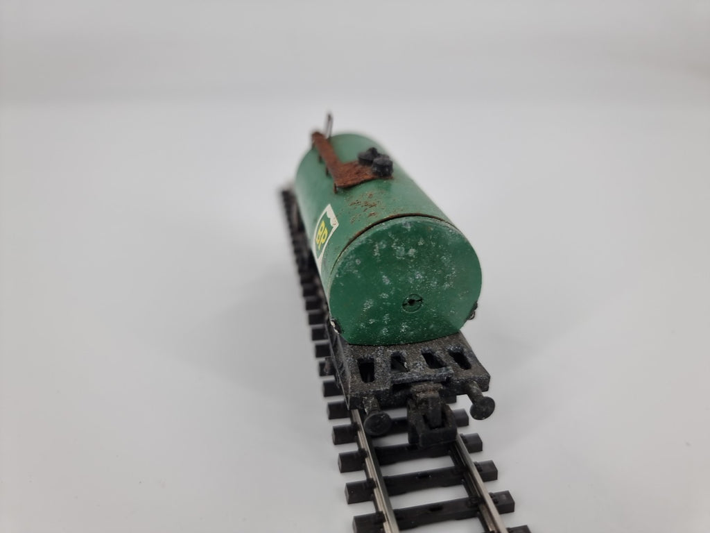 Trix Express Kesselwagen DB 581 906 P  BP grün   