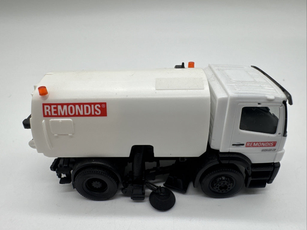 Herpa 278560 Mercedes Benz Axor 1523 Kehrmaschine Remondis Werbemodell 1:87 #522