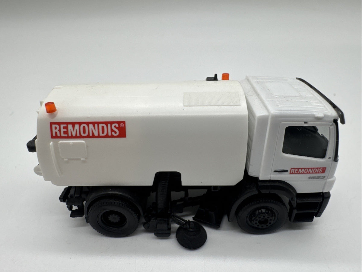 Herpa 278560 Mercedes Benz Axor 1523 Kehrmaschine Remondis Werbemodell 1:87 #522