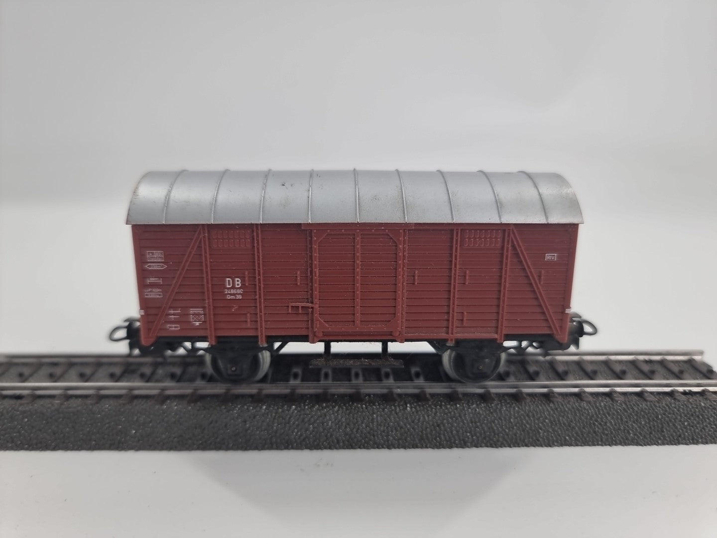 Märklin H0  4542 gedeckter Güterwagen  248680 Gm39  DB 
