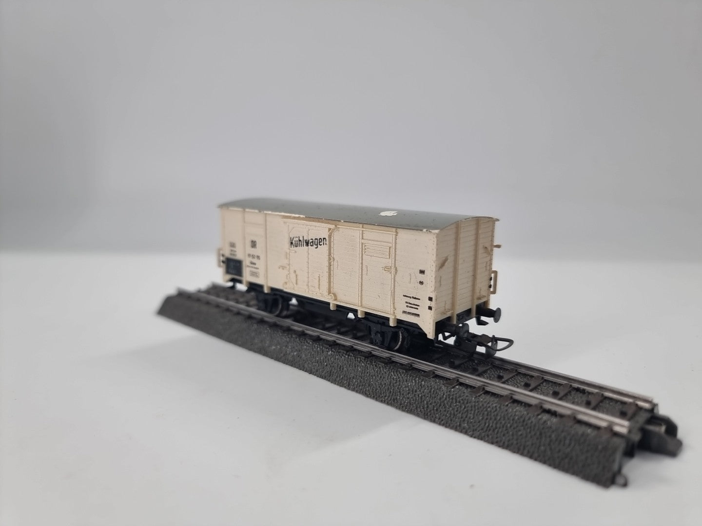 Piko Güterwagen Kühlwagen 17-52-70 DR H0