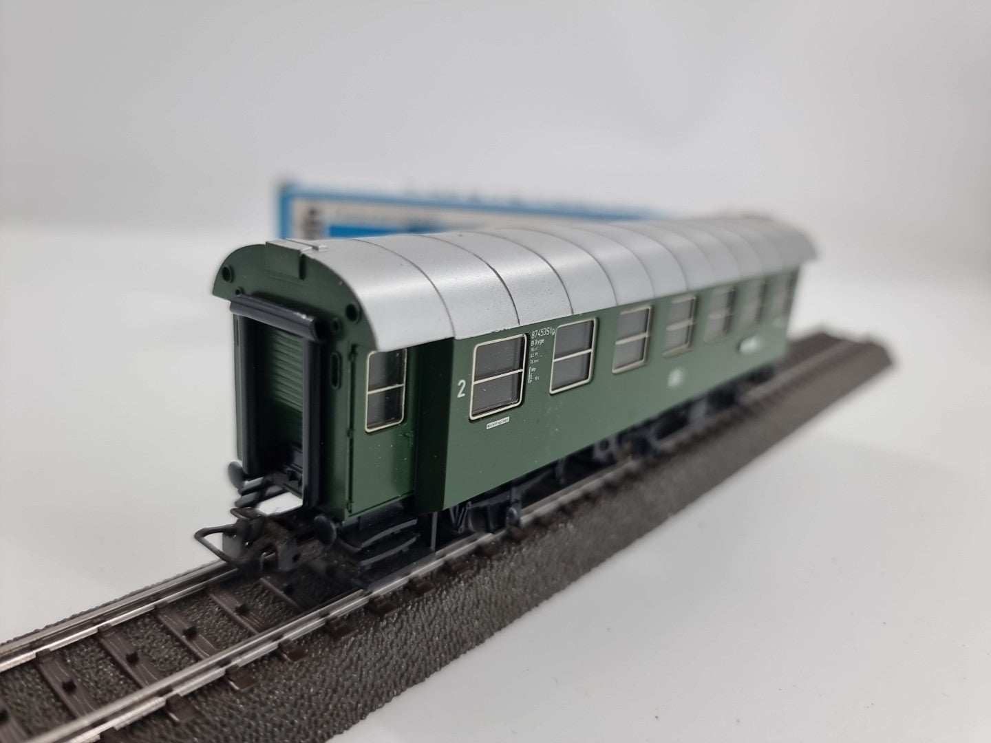 Märklin H0 4079 Personenwagen 2. Kl. DB Mit OVP