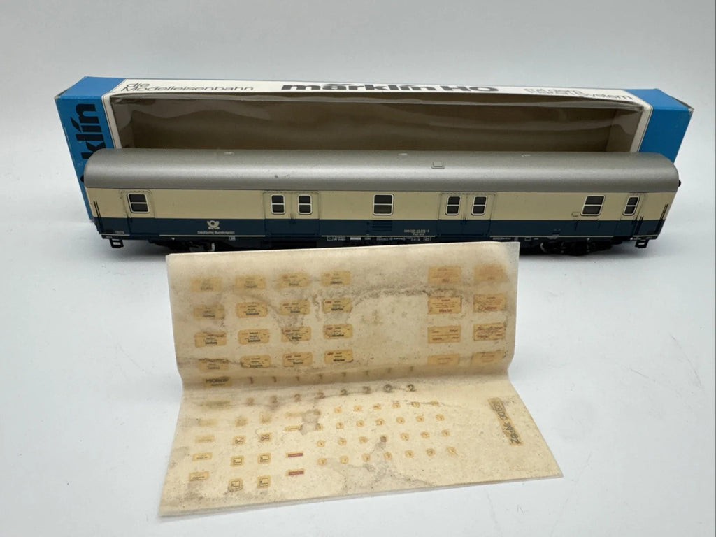 Märklin H0 AC 4157 Bahnpostwagen / Post mrz / DB / OVP blau Top Zustand