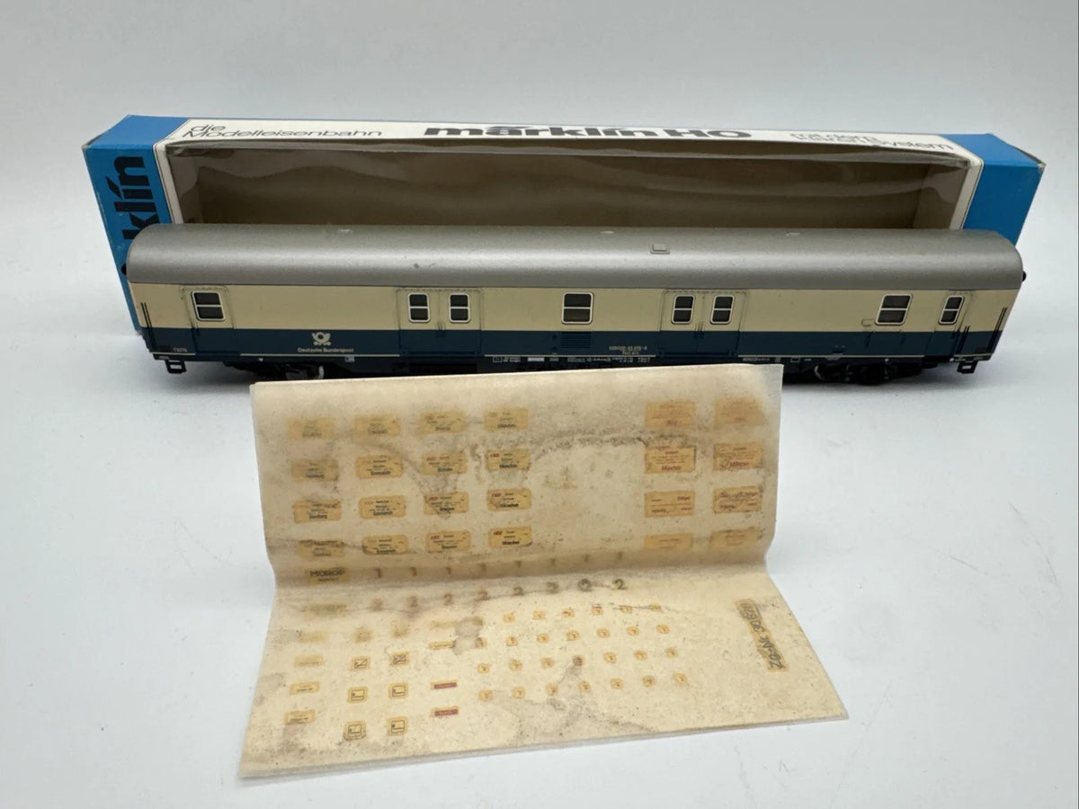 Märklin H0 AC 4157 Bahnpostwagen / Post mrz / DB / OVP blau Top Zustand