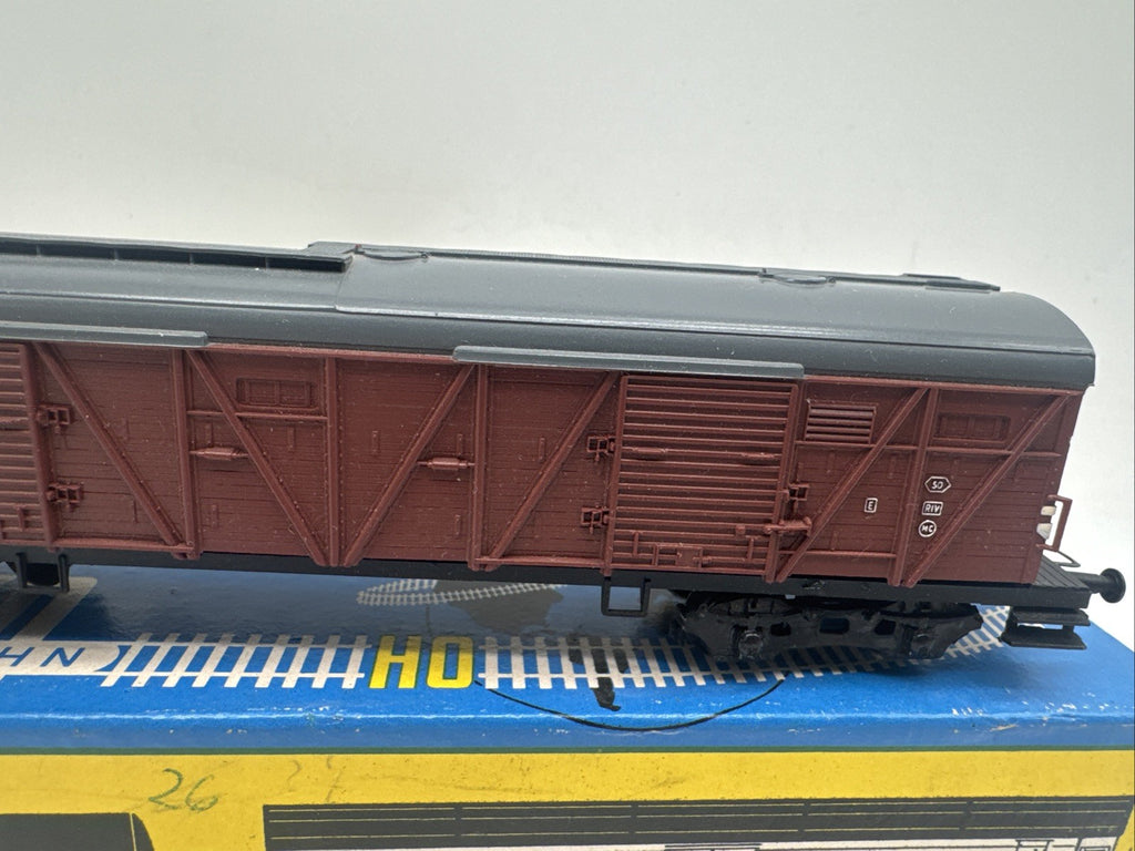 PIKO Modellbahnen gedeckter Güterwagen DR   EpocheIII - 70er Top Zustand
