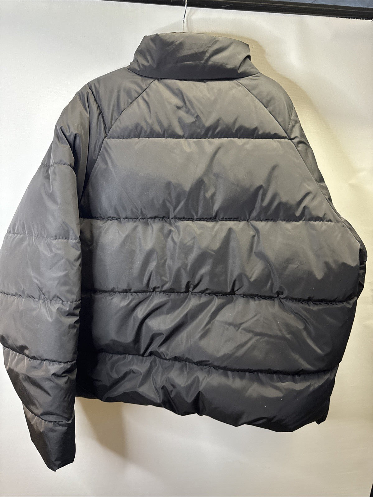 Urban Classics Jacke Gr. 3 XL Raglan Puffer Jacket Schwarz