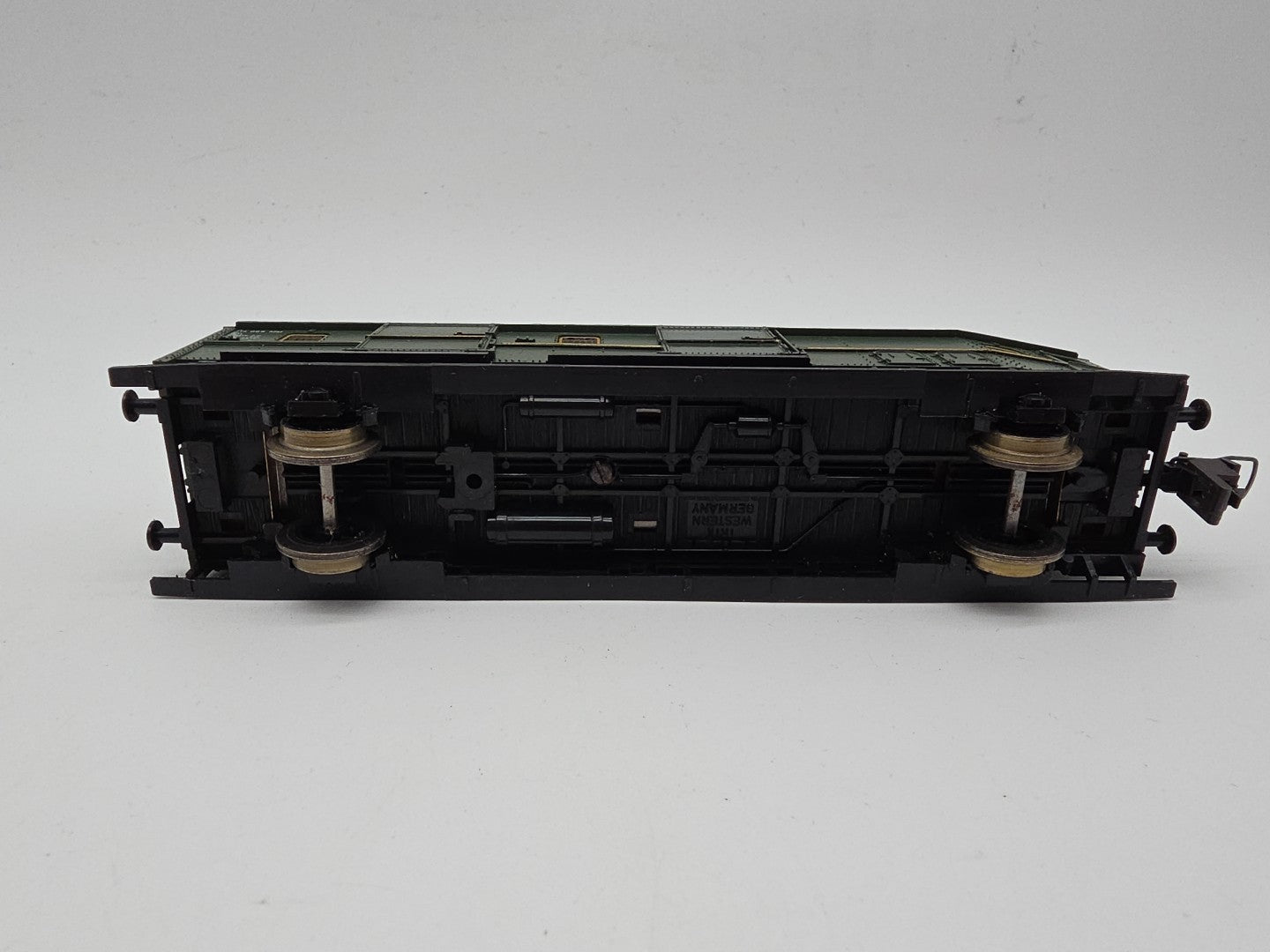 Trix International H0 Gepäckwagen 114069  Mst  (152248) #5726#