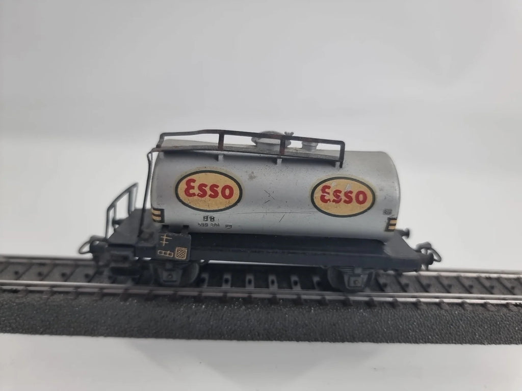 Märklin Esso-Kesselwagen Aufschrift 599 304