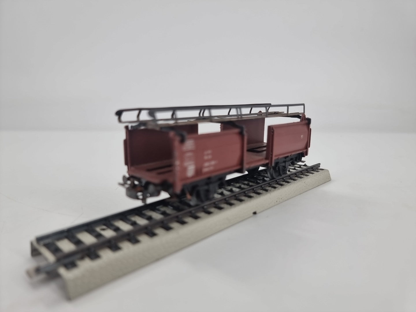 Märklin H0 4612 Güterwagen Autotransportwagen unbeladen 433 2 001-7 braun DB