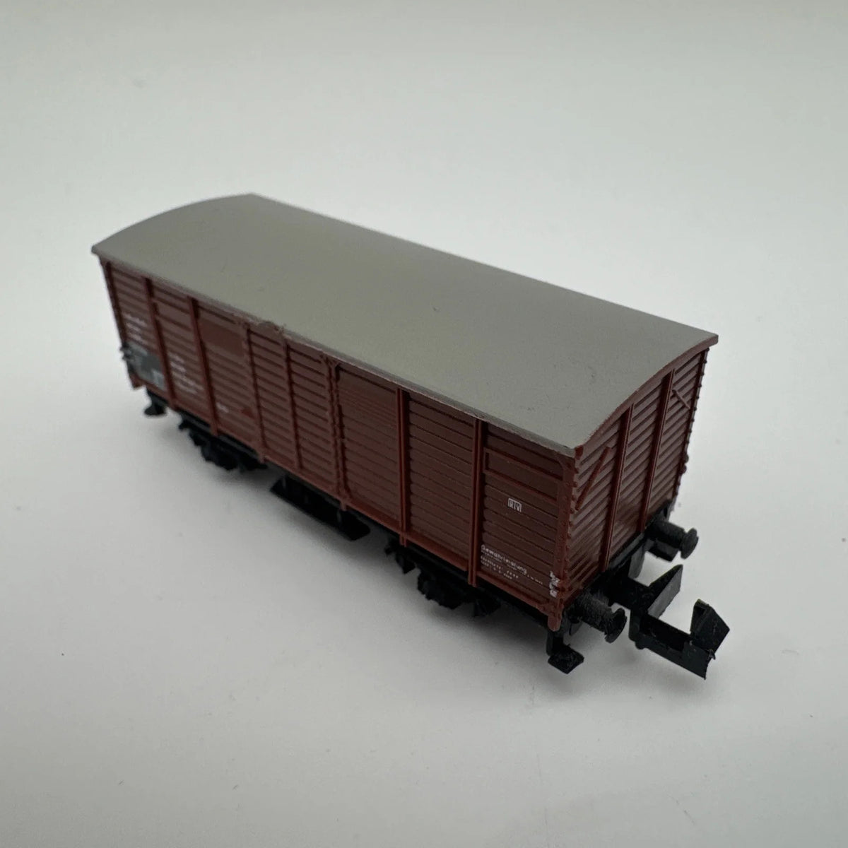 TRIX Spur N geschlossener Güterwagen der DB 112 3 141-1