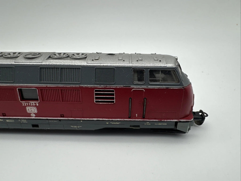 Spur TT, Diesellok der DB 221 139-9 In OVP
