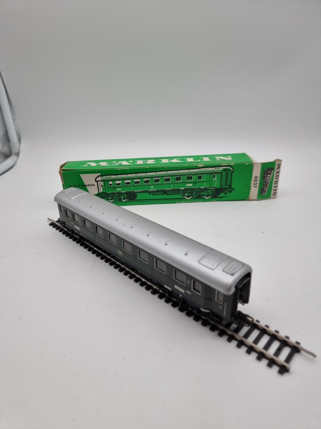 Märklin H0 4037 Reisezugwagen (14208 Stg) B4ü der DB Mit OVP