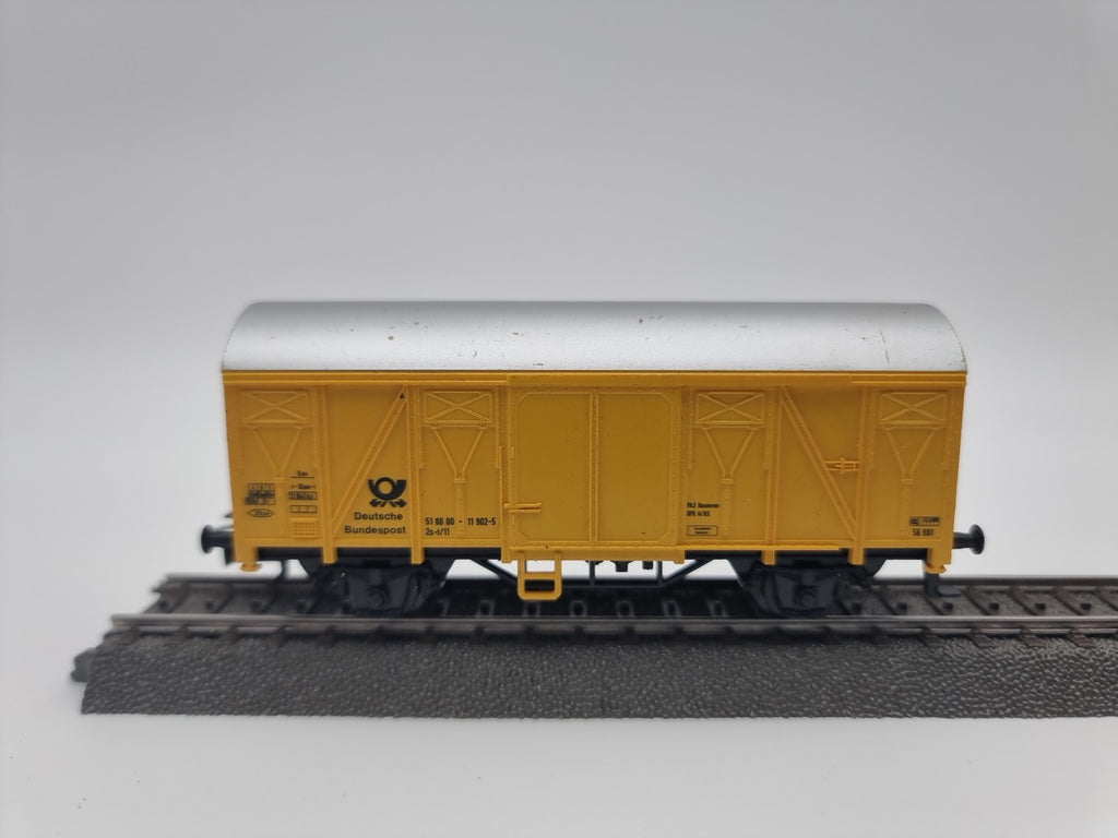 Märklin H0 Gedeckter Güterwagen Post 51 80 00-11 902-5 der DBP 