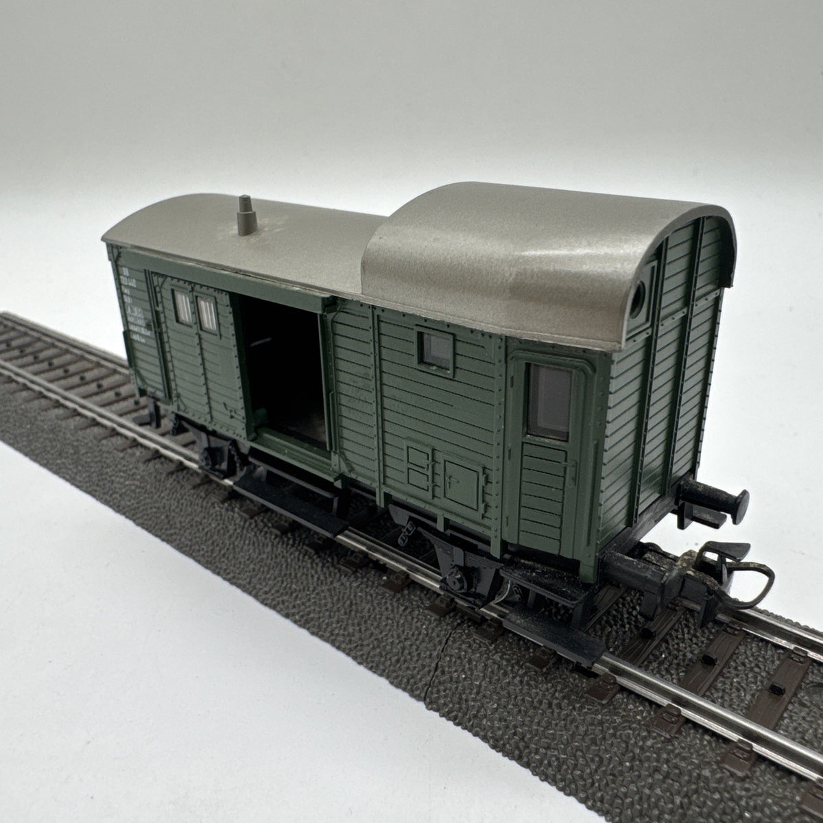 Märklin H0 4699 Güterzug Gepäckwagen DR 120440 #192