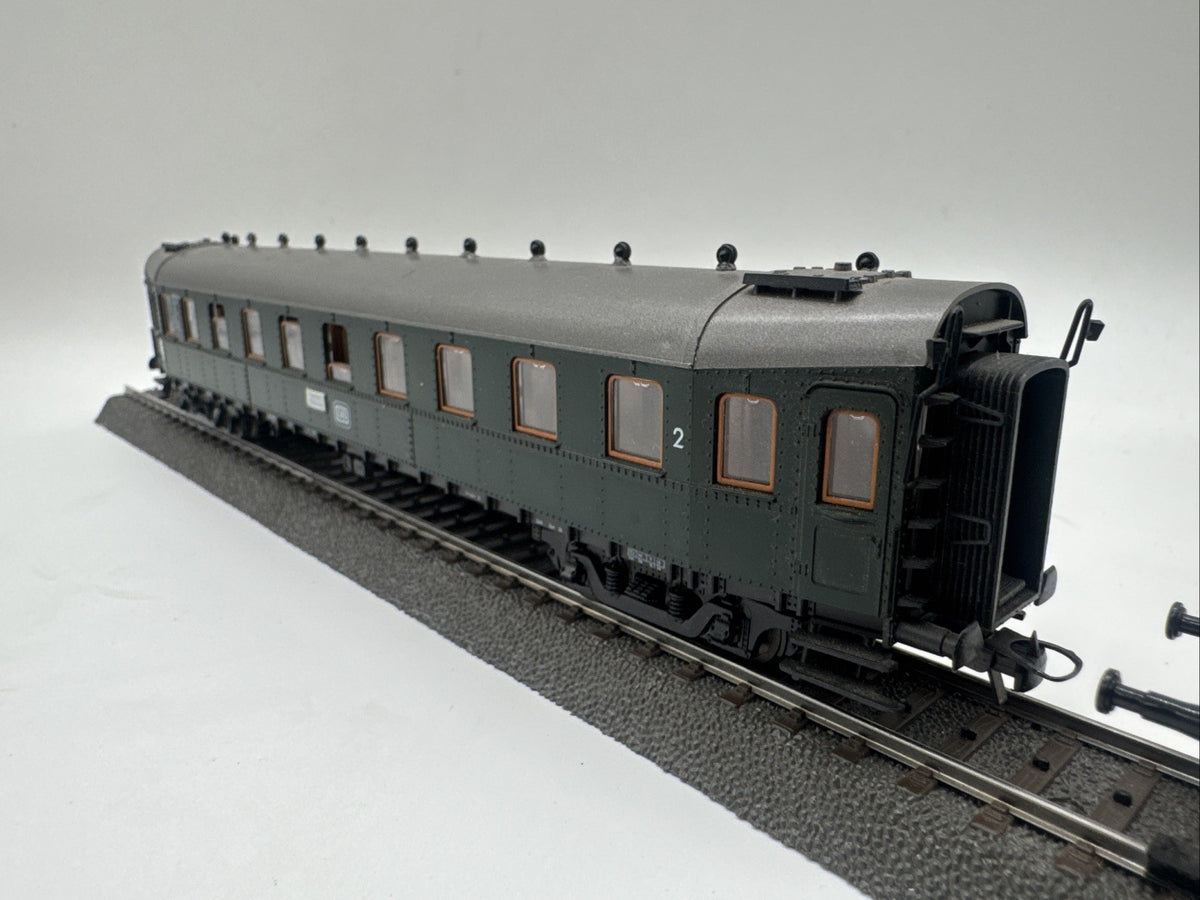MES-54834	Roco H0 Personenwagen DB 16036 2.Kl K-NEM #761