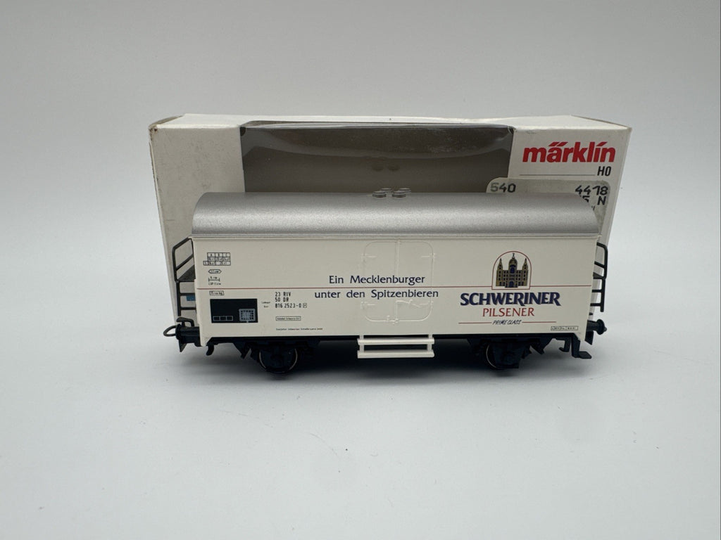 Märklin 4418 Güterwagen Schweriner Pilsener OVP / H0