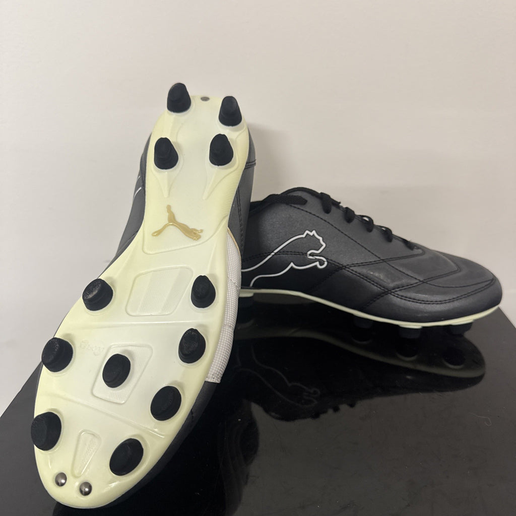 Puma Esito II Fußballschuh Größe 42.5 Outdoor Fußball