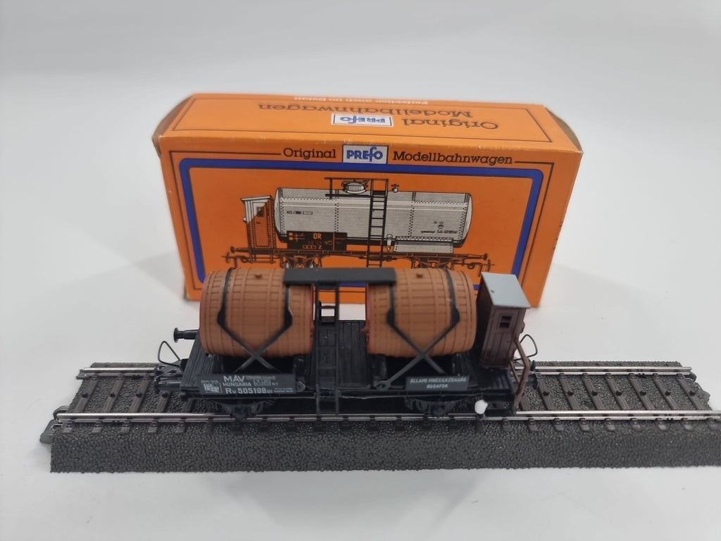 Piko Faßwagen mit Bremserhaus H0 5452670/426/117 SNCF