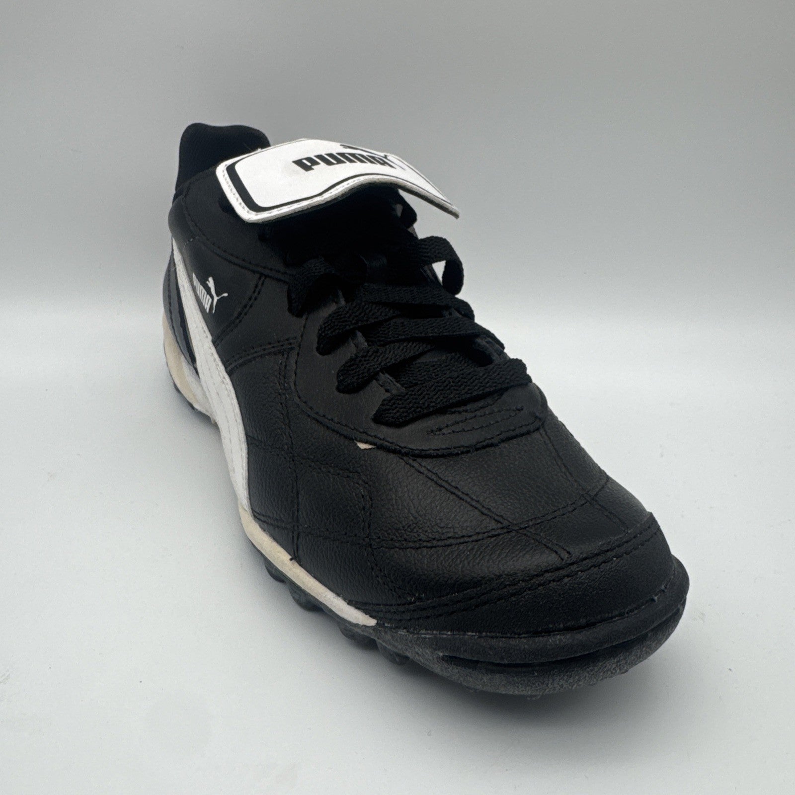 Puma Esito Classic TT Fußballschuh Größe 39 Fußball