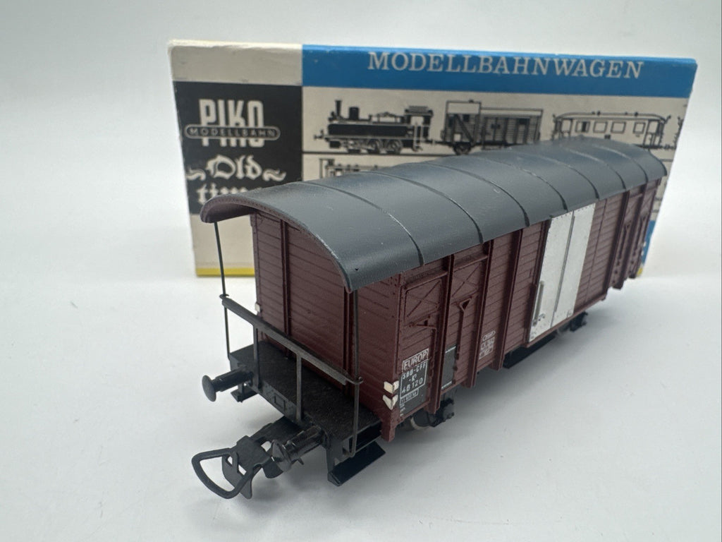 Piko Spur H0 5/6455/171 geschlossener Güterwagen SBB-CFF mit OVP 