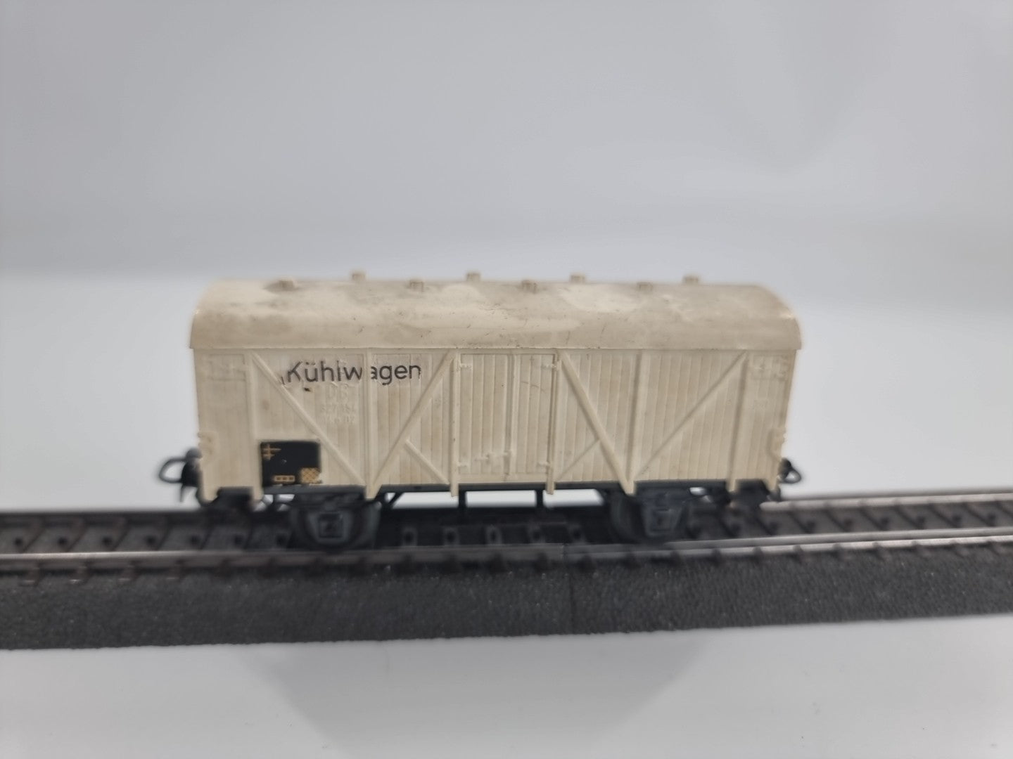 Märklin H0 DB 327 154 Kühlwagen DB