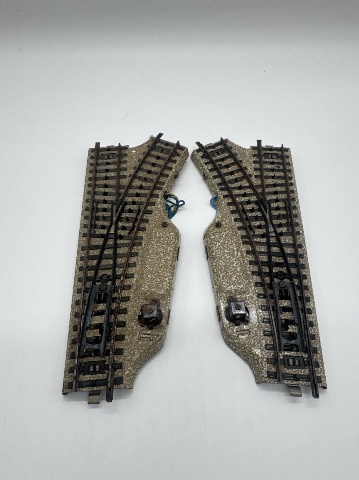 Märklin 5118 / 5119 - elektromagnetische Weichenpaar - M-Gleis - H0