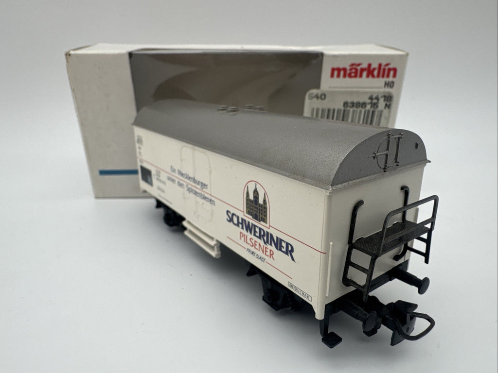 Märklin 4418 Güterwagen Schweriner Pilsener OVP / H0