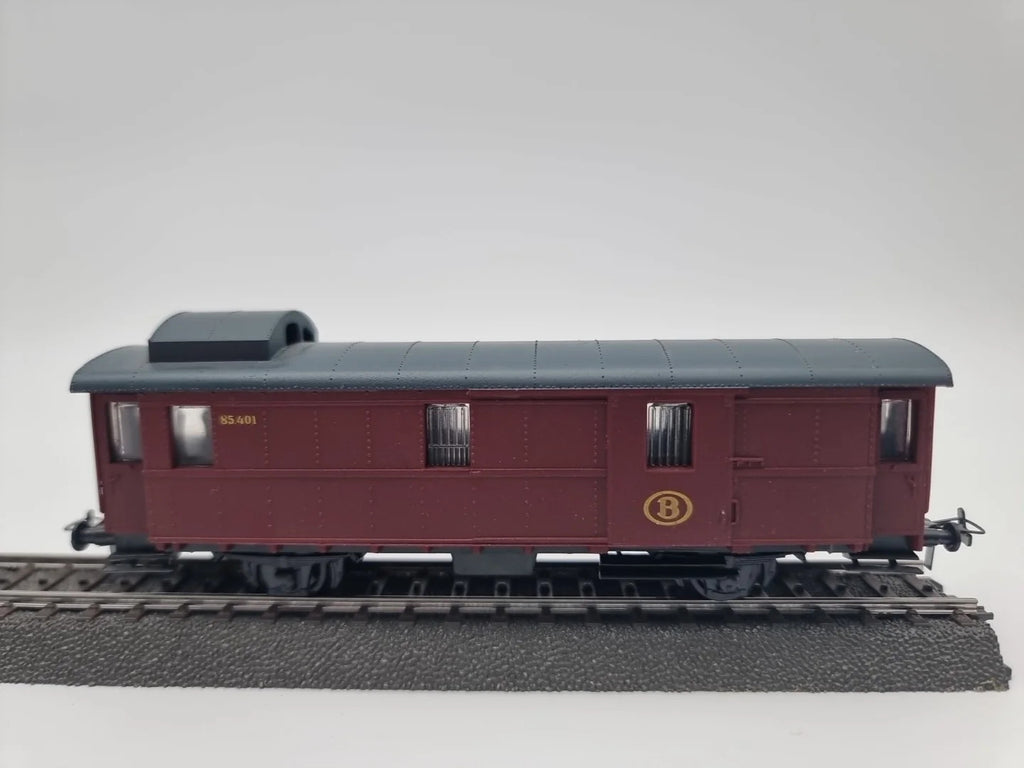 Piko H0 Gepäckwagen