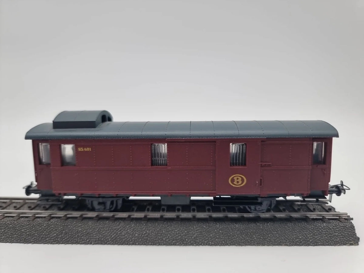 Piko H0 Gepäckwagen